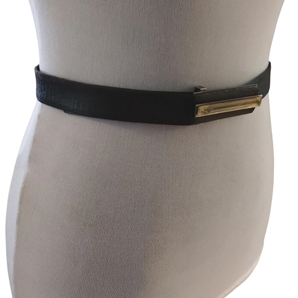 Salvatore Ferragamo Vintage Women's Black Leather Belt Size S